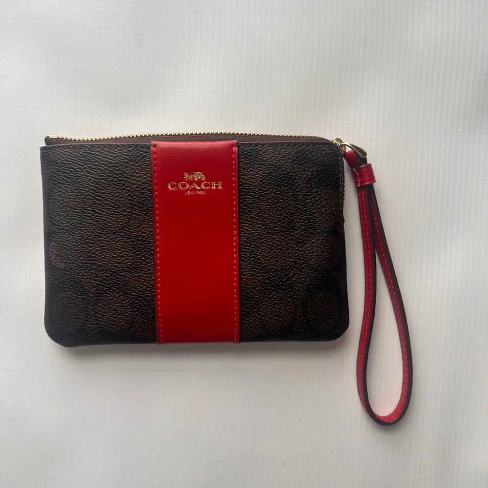 Coach Walnut and Bold Red Zip Wristlet NWT - Picture 1 of 6